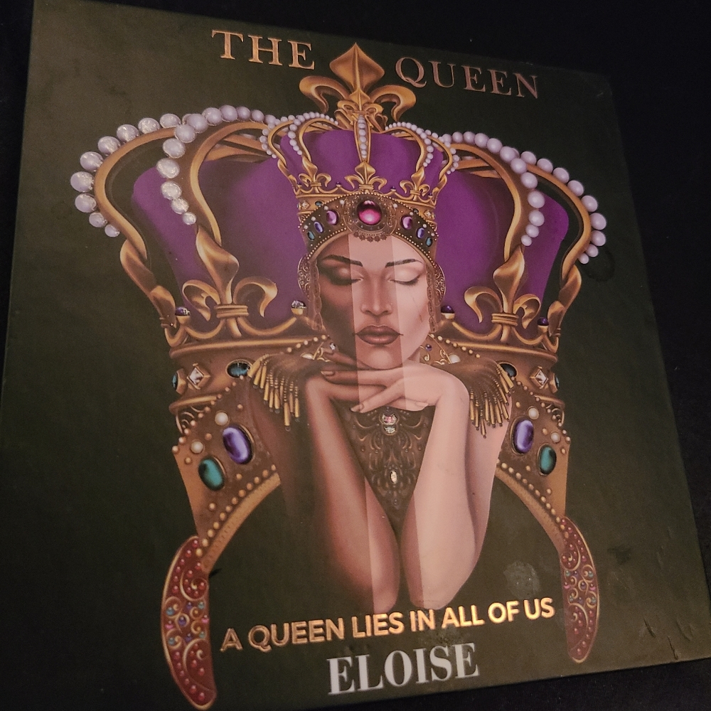 Eloise The queen color pallet